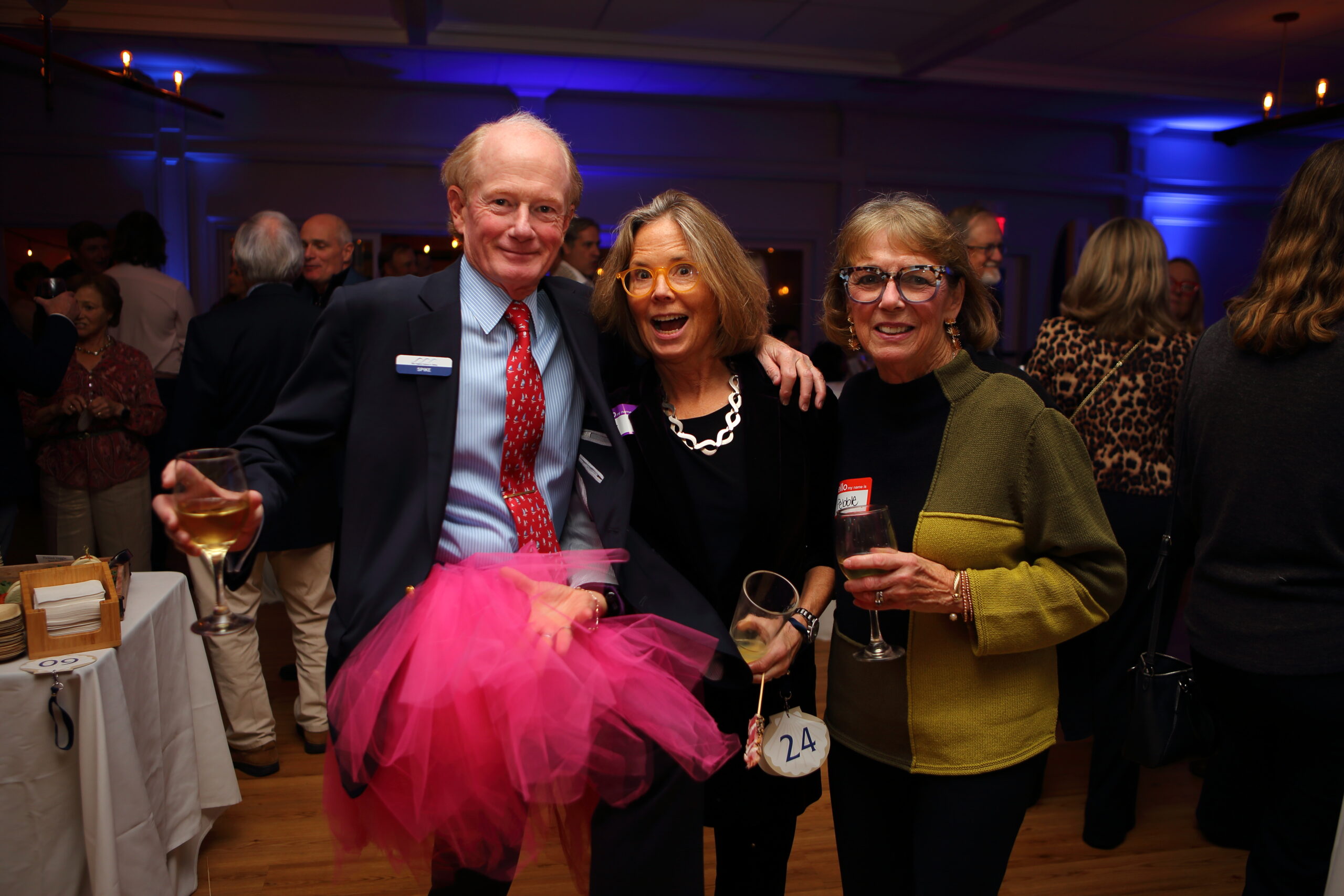 What an incredible night celebrating NESS and our amazing supporters at the Annual Benefit! Thanks to your support, NESS’s 16th Annual Benefit was a huge success!